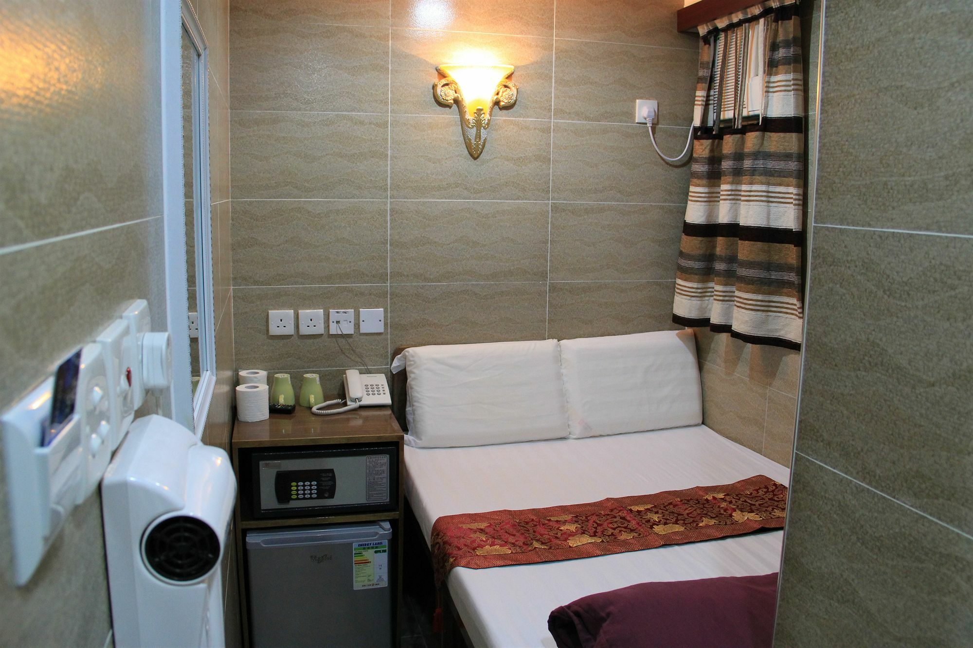 New Tokyo Hostel Hong Kong Ngoại thất bức ảnh