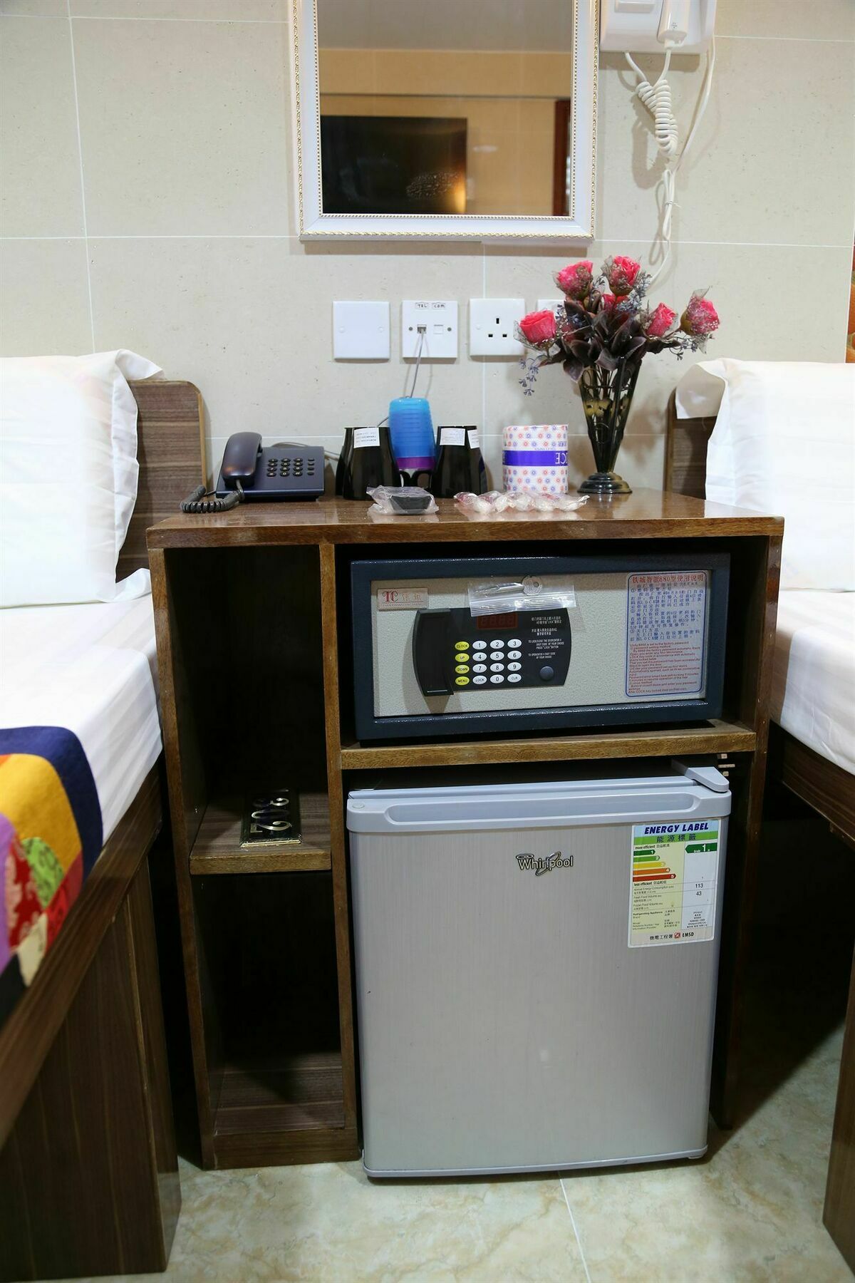 New Tokyo Hostel Hong Kong Ngoại thất bức ảnh